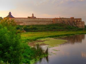 המבצר במֵזִ'יבּוּז'.
©Anatoliy Chernyuk, Medzhybizh,2007
