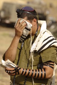 חייל  מתפלל, מלחמת לבנון השנייה, תשס